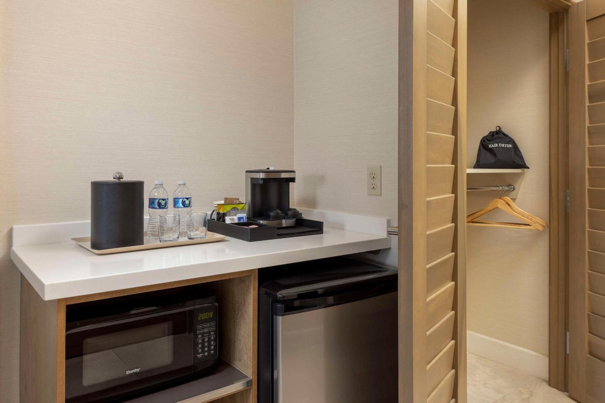 Doubletree By Hilton San Diego Bayside Ngoại thất bức ảnh